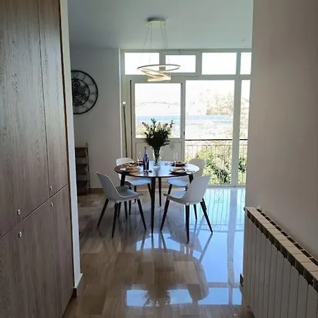 Apartment Trinacria Con Vista Sulle Eolie